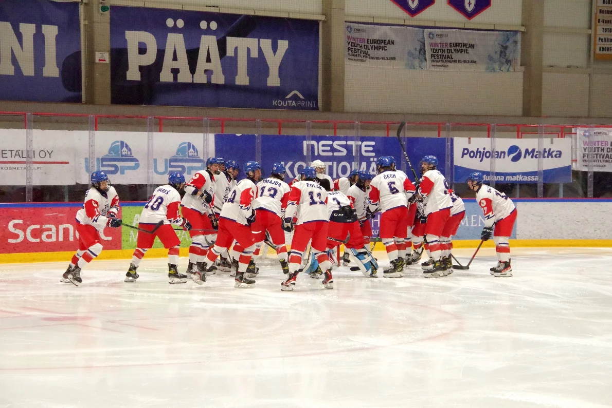 Měli jsme z olympiády přivézt medaili! Mladí hokejisté litují neproměněných šancí