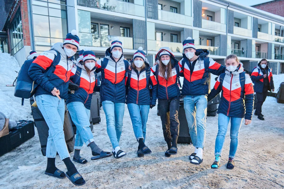 V pantoflích na olympiádu! Mladí čeští reprezentanti vyrazili do mrazivého Finska