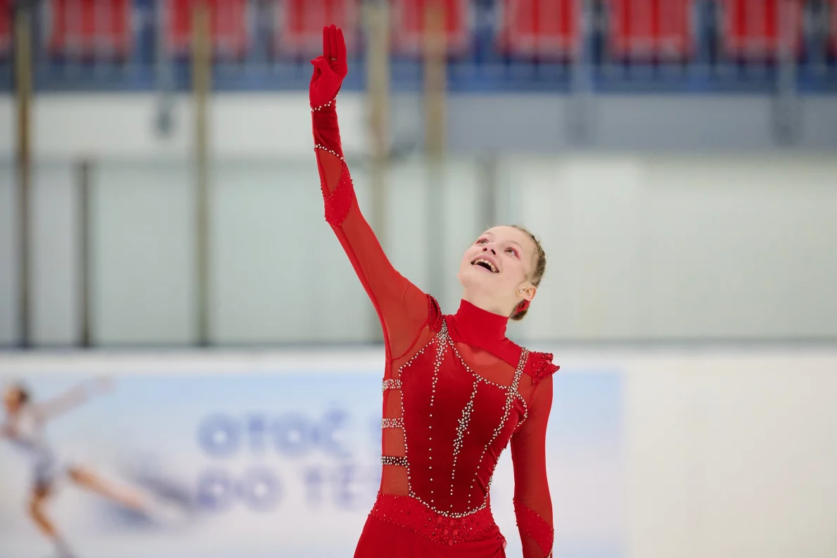 Po operaci mám z krasobruslení ještě větší radost, říká šampionka Olympiády dětí a mládeže